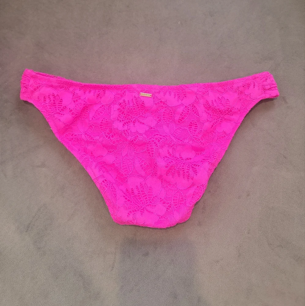 Victoria’s Secret “The Knockout Bikini” in Neon Pink Lace Overlay Size XL - Picture 2 of 12